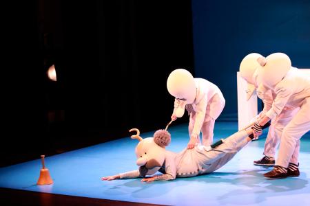 "MR. Bo” haur antzezlana