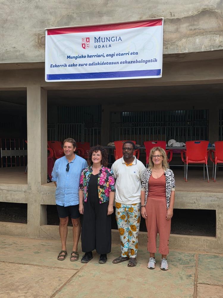 Imagen Mungia celebra 20 años de cooperación con Benín y la Fundación Vida para Todos