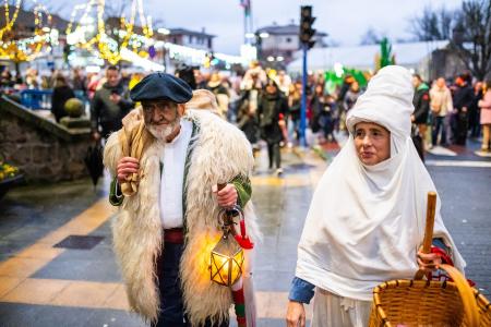 Irudia Trafiko afekzioak Olentzero eta Mari Domingiren etorrera dela eta