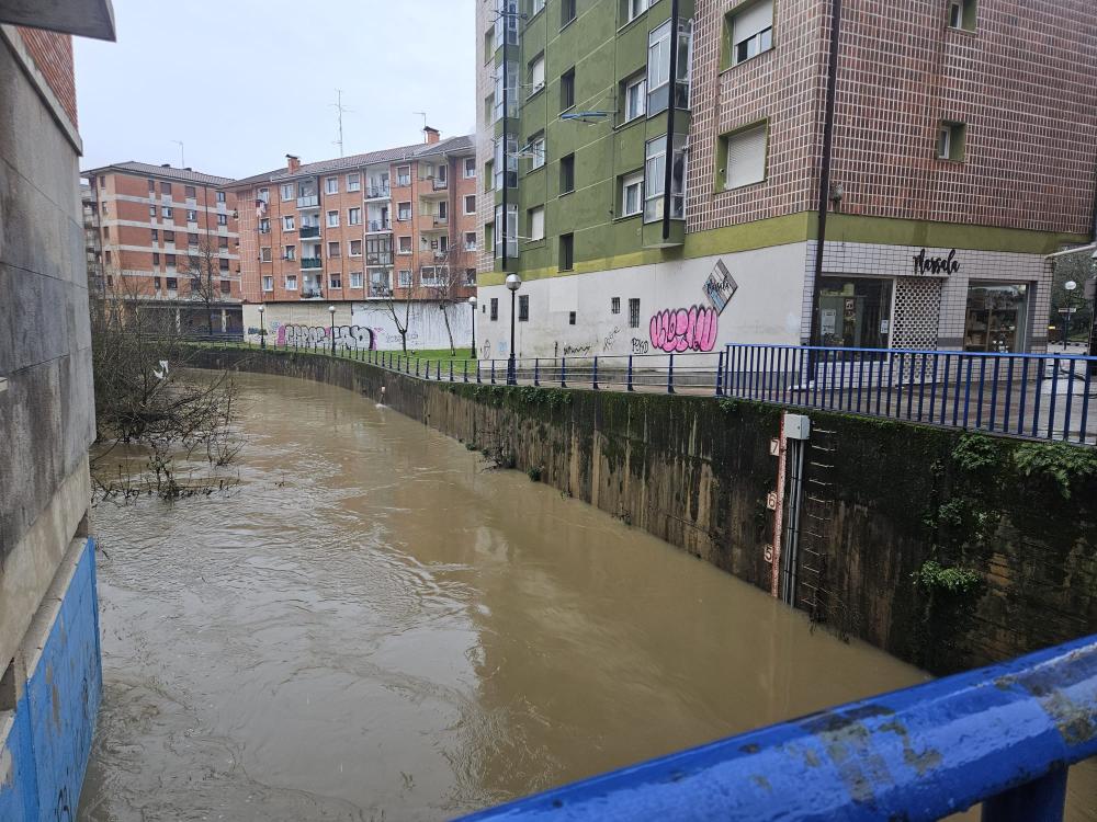 Imagen Ante la progresiva normalización del caudal del río, el Ayuntamiento de Mungia ha desactivado la Mesa de Emergencia