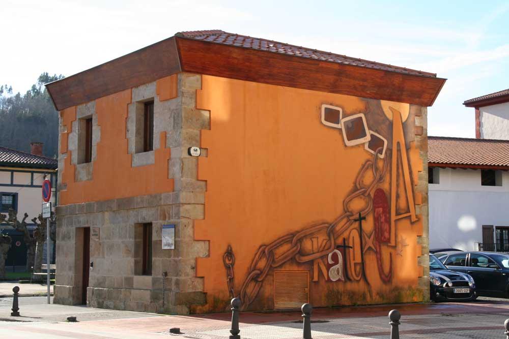 Irudia Mungiak bi mural berri izango ditu Katetxean eta udalerrirako sarbide...