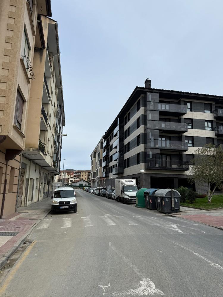 Irudia Asfaltatze-lanak direla eta, trafiko-murrizketak izango dira Lauaxeta...